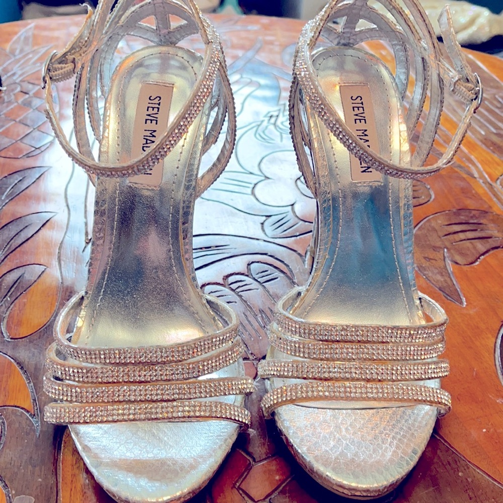 Steve Madden formal Rhinestone Stilletos. Size 8